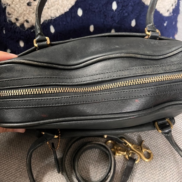 Coach Penelope Satchel 9713 - Picture 4 of 12